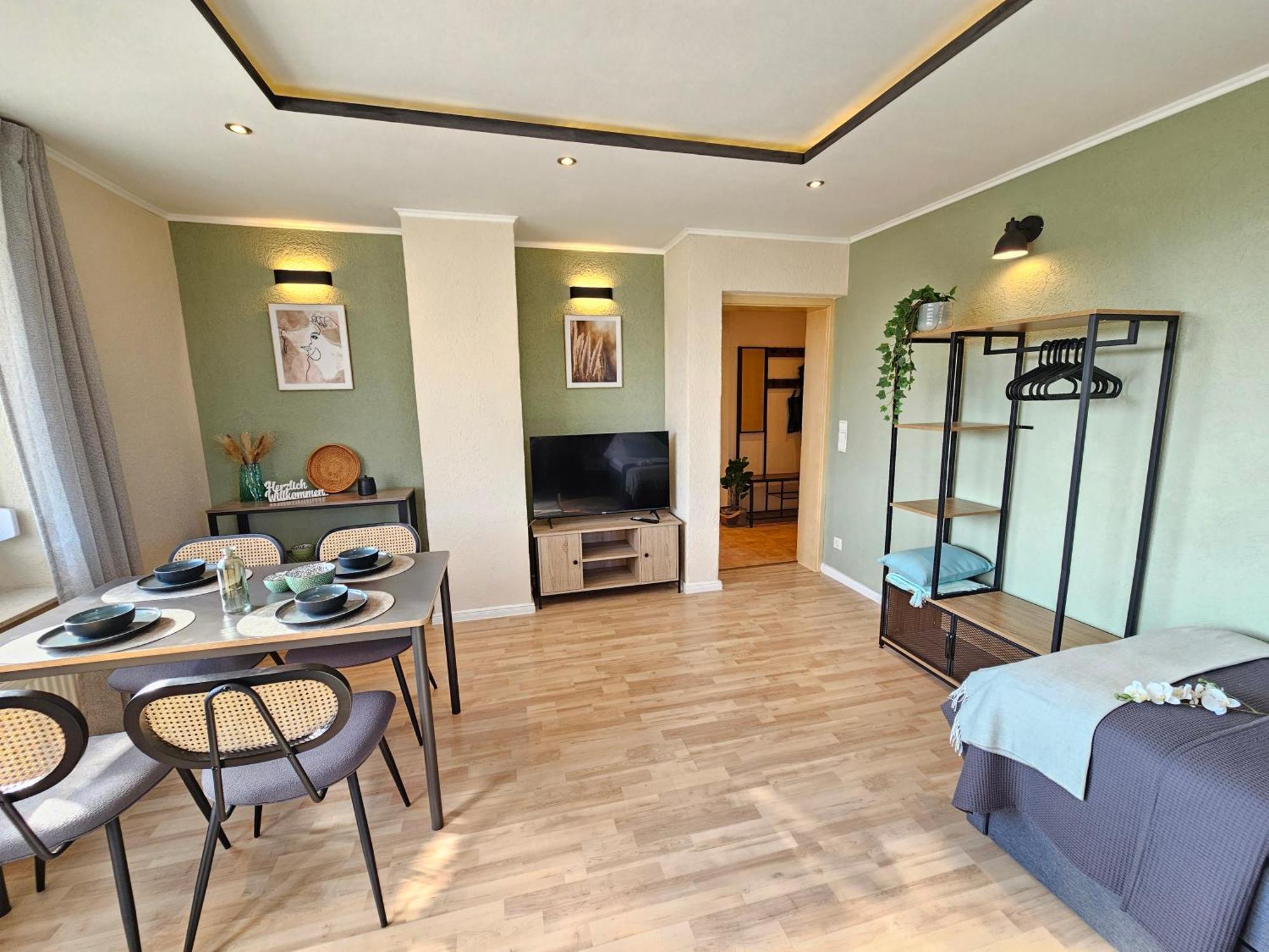 Neu Businessapp In Zentraler Lage Mit 3 Schlafzimmern Fuer Geschaeftsreisende Pendler Und Familien Naehe Sz See Salzgitter Extérieur photo
