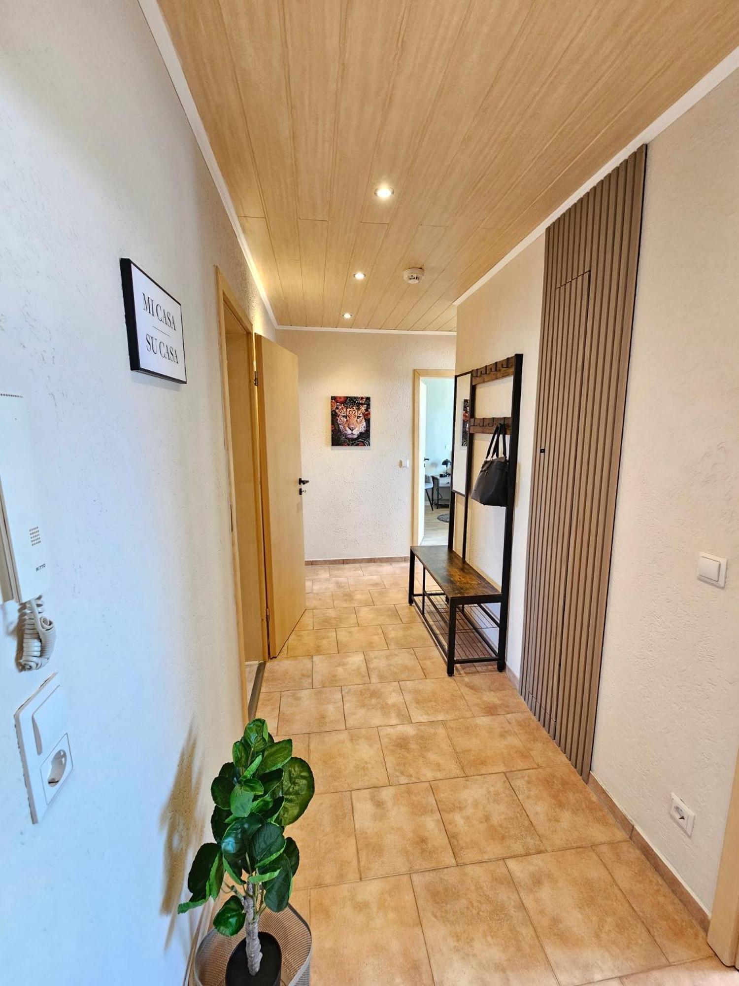Neu Businessapp In Zentraler Lage Mit 3 Schlafzimmern Fuer Geschaeftsreisende Pendler Und Familien Naehe Sz See Salzgitter Extérieur photo